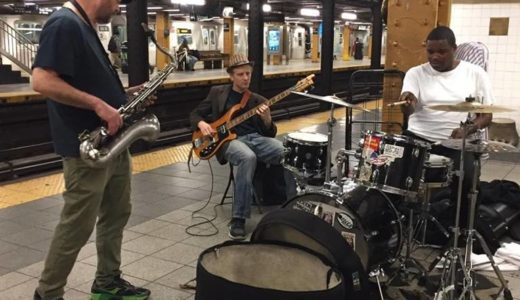 ニューヨーク　初めての地下鉄＆パフォーマンス（2016年11月14日）